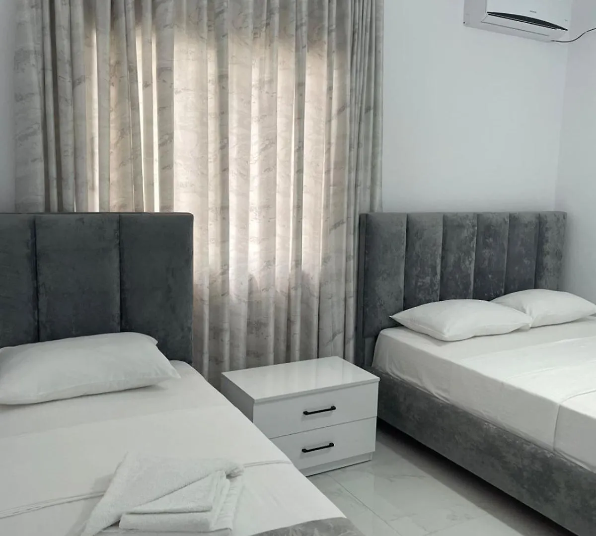 Vila Ori Ksamil 0*,